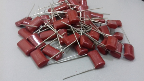 Kit Com 2 Capacitor Poliéster 104k 0,1uf || 100nf || 400v
