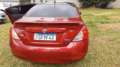 Nissan Versa 2013 1.6 16v Sl Flex 4p