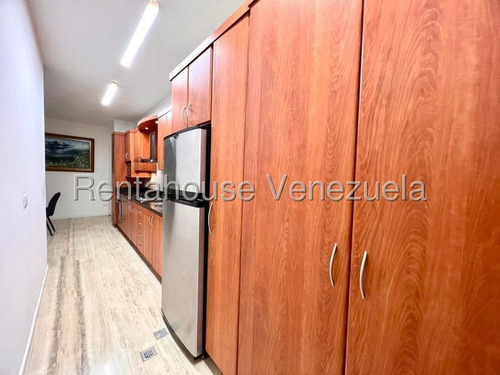 Apartamento ( Amoblado / Remodelado ) Alquiler Campo Alegre Mls - 25-17129