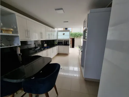 Venta Casa De 1.020mts2, En Arboleda, Oeste De Cali, 10604.a