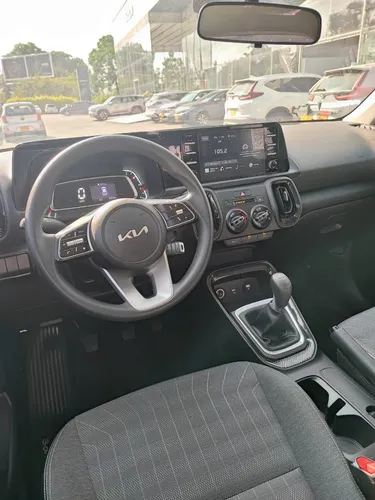 Kia Sonet 1.6l Emotion