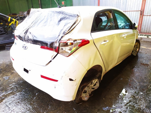 Imagem 3 de 10 de Sucata Hyundai Hb20 Comfort 1.0 3cc 2017