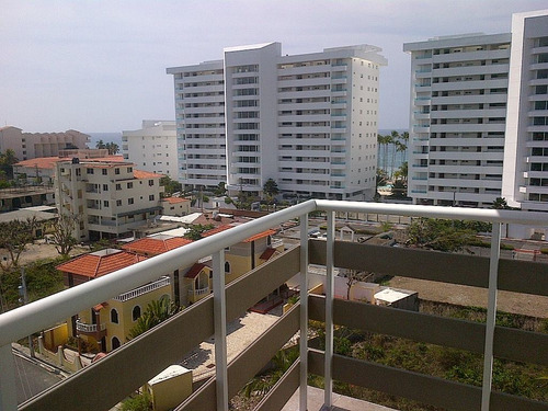 Imagen 10 de 13 de Apto Turistico Centro De Juan Dolio 120m2 3cer Nivel