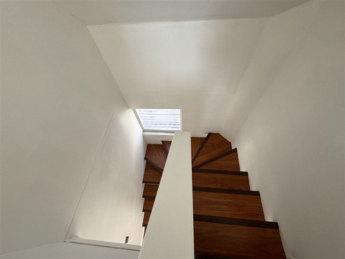 Casa En Arriendo De 4 Dorm. En Huechuraba