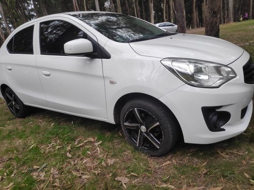 Mitsubishi Mirage 1.2 Full Sedán