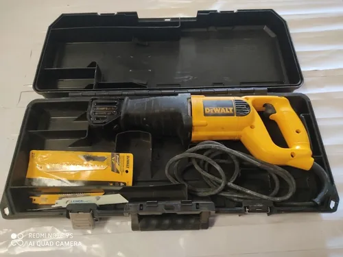 Sierra Dewalt Reciproca (Usado)