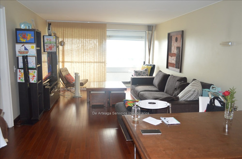 Imagen 3 de 12 de Venta Apartamento 3 Dormitorios En Suite Zona Pocitos