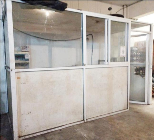 Bodega En Venta En Veracruz Sobre La Avenida Miguel Ángel De Quevedo, Cuenta Con Baños, Oficina Y Altura De Mas De 3 Metros