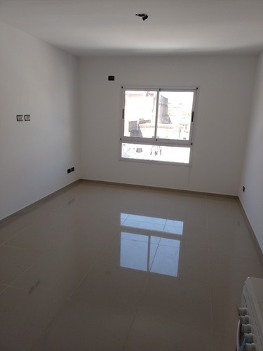 Imagen 8 de 15 de Departamento 2 Amb A Estrenar - Morelos 513 - L.del Mirador