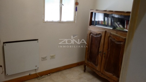 Imagen 11 de 20 de Venta Chalet 3 Dormitorios Estilo Inglés