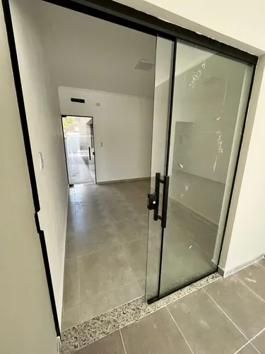 Casa Nova Com Piscina