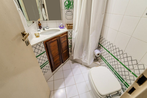 Casa En Venta 4 Amb Cochera Y Jardin Haedo Sur