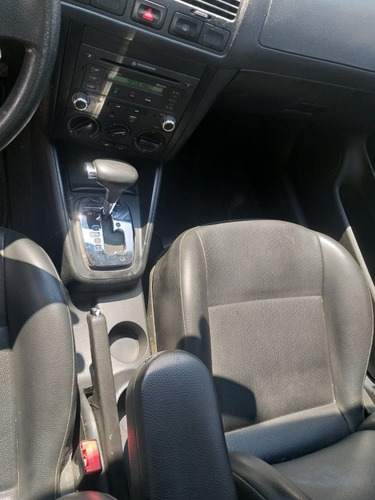 Imagen 8 de 12 de Volkswagen Jetta Clásico 2012 2.0 Cl Team At