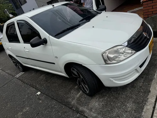 Renault Logan Expression