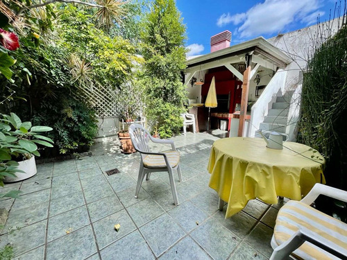 Imagen 24 de 30 de Venta Casa 4 Amb Cochera Quincho Bernal Centro