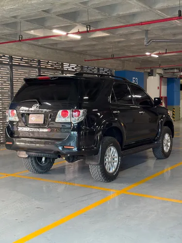 Toyota Fortuner 2013