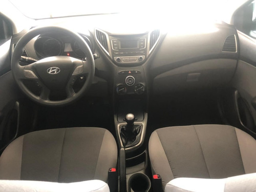 Imagem 5 de 9 de Hyundai Hb20 2018 1.0 Comfort Plus Flex 5p