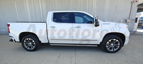 Chevrolet Silverado 5.3 V8 High Country