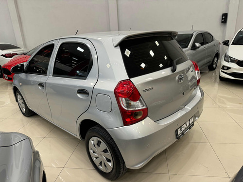 Toyota Etios 1.5 X 6mt My19
