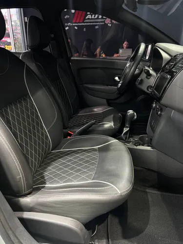 Renault Logan 1.6 Privilege / Intens