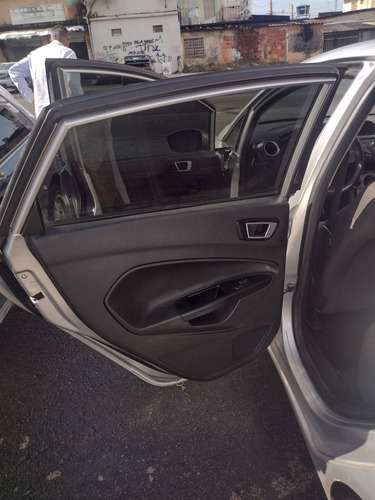 Ford Fiesta 1.6 Rocam Se Plus Flex 5p