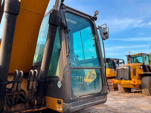 Excavadora Caterpillar Modelo 320e Lrr Año 2013