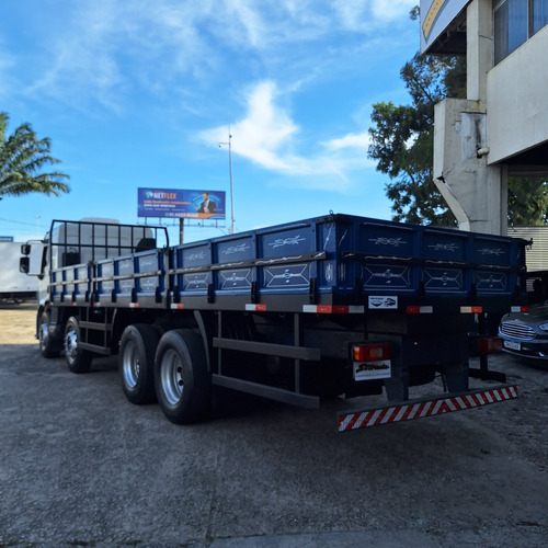 Volvo Bitruck Vm330 Ano 2013 Equipado Com Carroceria