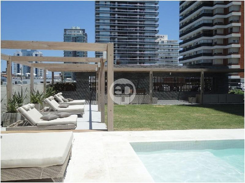 Departamento - Playa Brava