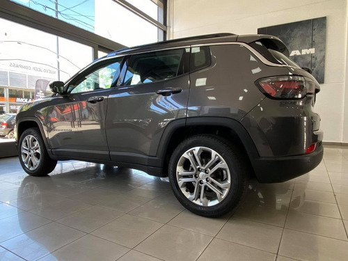 Imagen 2 de 25 de Jeep Compass 1.3t Longitude 2023 #11