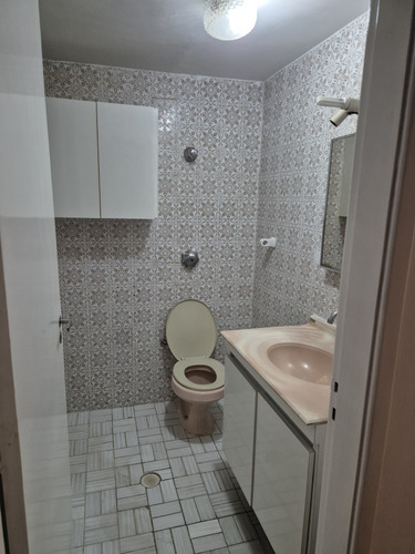 Apartamento 3 Quartos 2 Banheiros 1 Suíte Otimo