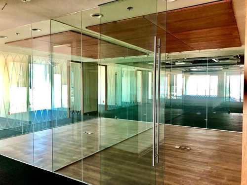 Oficina En Renta En Lomas Altas Torre Quadrata