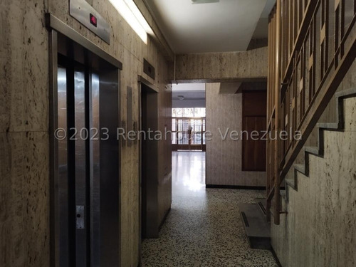 Apartamento En Alquiler Las Acacias 24-6661 Fabricio Liaz