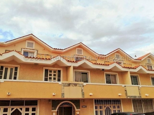 Imagen 14 de 15 de Venta Casa Amoblada Sin Racionamiento Electrico Zona Norte Maracaibo