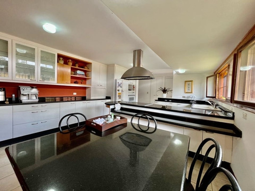 Imagen 6 de 30 de Se Vende Casa 540m2 4h+s+anexo/7b/8p Tusmare