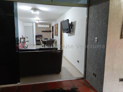 Imagen 19 de 27 de Apartamento En Venta En Guatire Terrazas De San Pedro 21-24314 Tlf 04129915337
