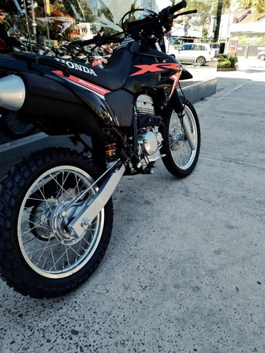 Imagen 22 de 25 de Honda Xr 250 Tornado 0km Entrega En El Dia - Power Bikes