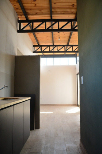 Casa Como Nueva! Con Hermosa Vista! 2 Habitaciones - Oportunidad - Villa Giardino - Córdoba