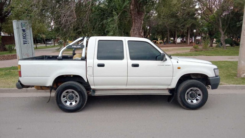 Toyota Hilux 2004 2.7 D/cab 4x2 N Dx