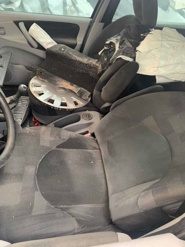 Imagem 8 de 12 de Sucata Citroen Xsara Picasso 1.6 16v 2007 Flex Para Peças