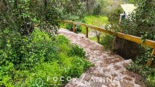 Casa En Venta De 3 Dorm. En Lo Barnechea