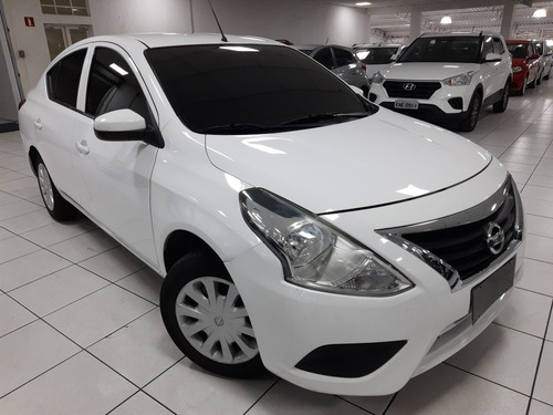 Nissan Versa 1.0 12v Conforto 4p 2017