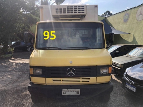 Imagem 3 de 14 de Mercedes Benz