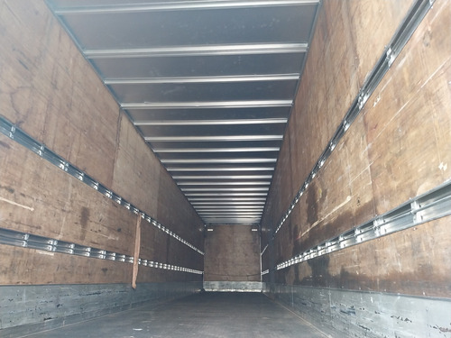 Carreta Baú Randon 2013 Vanderléia 28 Paletes Com Pneus