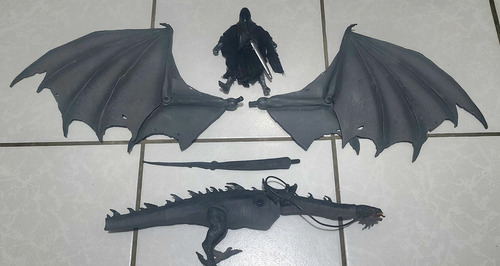 Lord Of The Rings Nazgul Fell Beast Toybiz Anillos Select