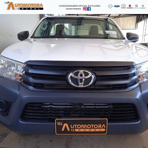 Imagen 3 de 25 de Toyota Hilux 2023 2.4 P.up T.diesel Dx 4x4