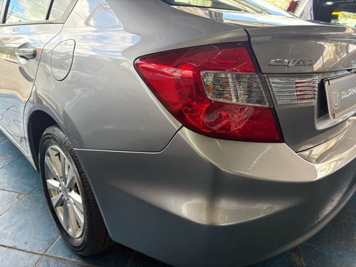 Honda Civic Honda Civic Sedan LXS 1.8/1.8 Flex 16V Mec. 4p - Cinza - 2013