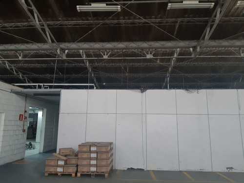 Imagem 12 de 26 de Galpão À Venda, 7.900 M² - Cinco - Contagem/mg - Ga1690