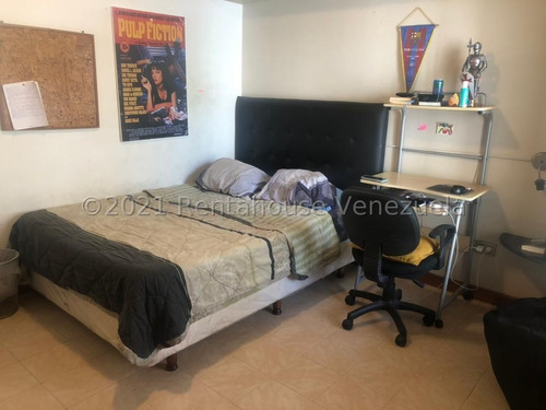 Indispensable Oportunidad Con Multiples Areas Sociales - Piscina - La Boyera // Luis Gomez // Mls #24-14375