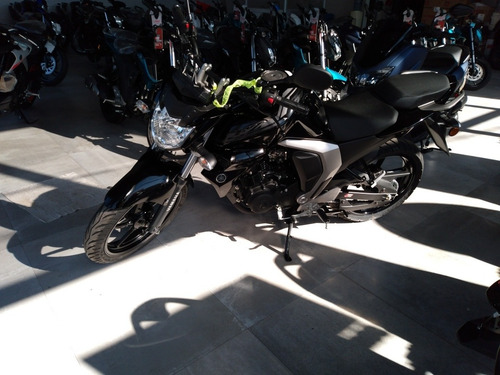 Imagen 1 de 6 de Yamaha Fz Fi 2021 Excelente Estado 6000 Km