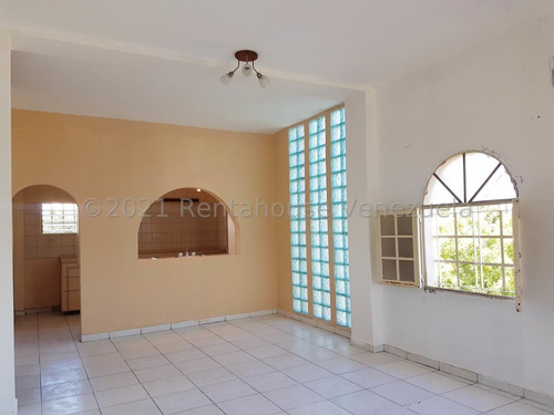 Imagen 3 de 11 de Apartamento En Venta En Sector San Bosco, Coro. Falcón